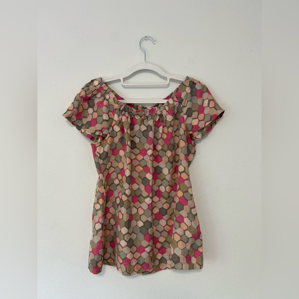 Banana Republic Geometric Silk Off-the-Shoulder Short Sleeve Blouse